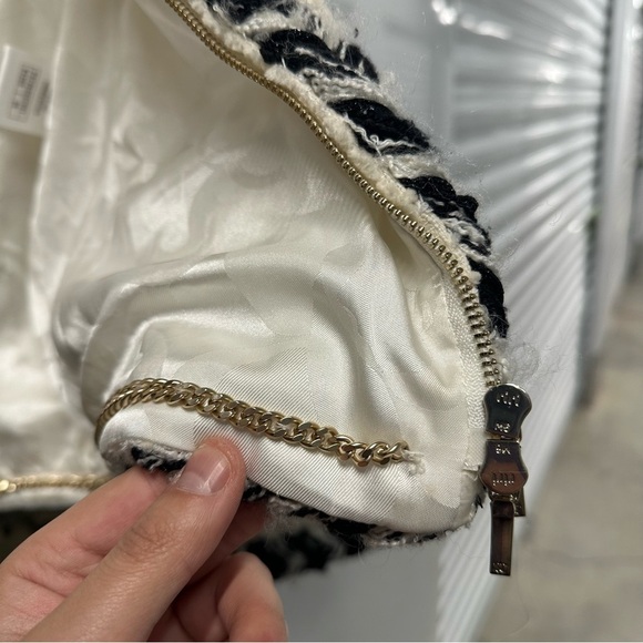 Chanel White Tweed Zip-Up Jacket 36 - Picture 11 of 16